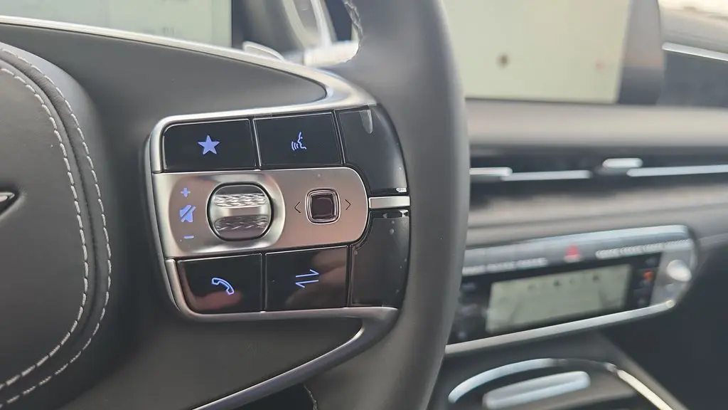 2026 Genesis G90 3.5T e-Supercharger