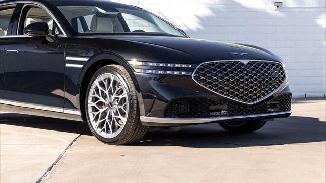 2026 Genesis G90 3.5T e-Supercharger