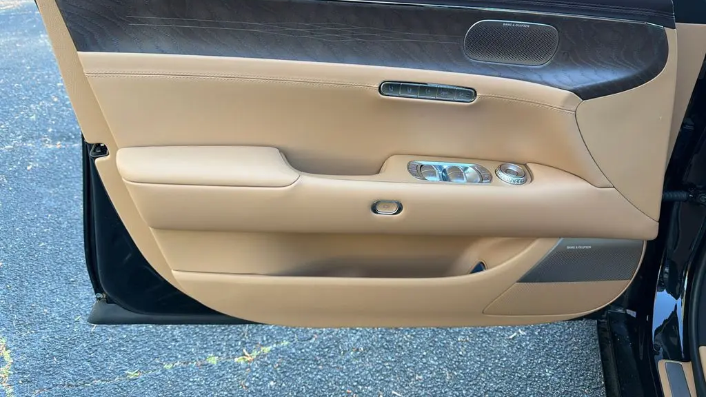 2026 Genesis G90 3.5T e-Supercharger