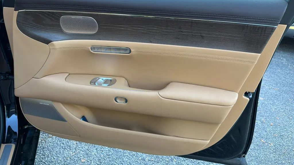 2026 Genesis G90 3.5T e-Supercharger