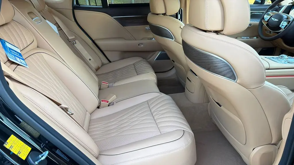 2026 Genesis G90 3.5T e-Supercharger