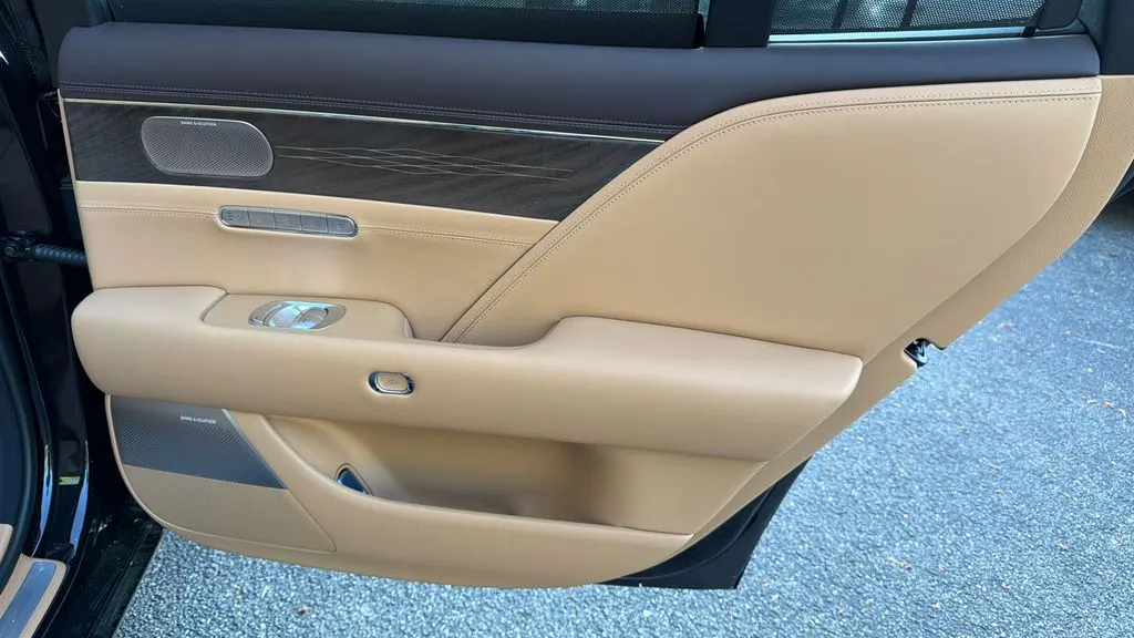 2026 Genesis G90 3.5T e-Supercharger