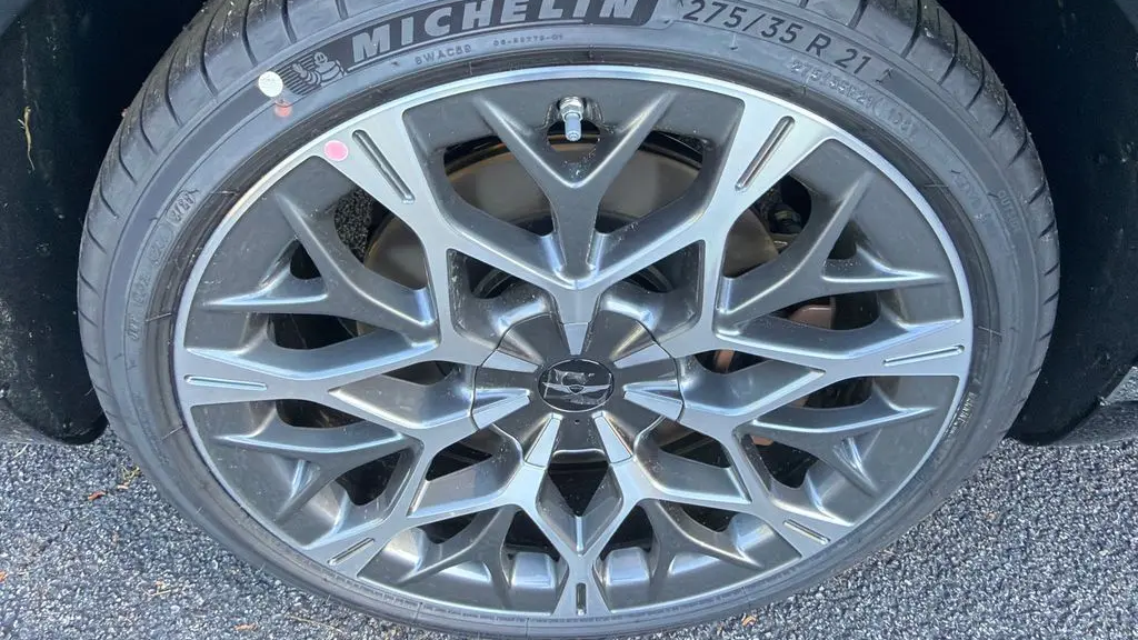 2026 Genesis G90 3.5T e-Supercharger