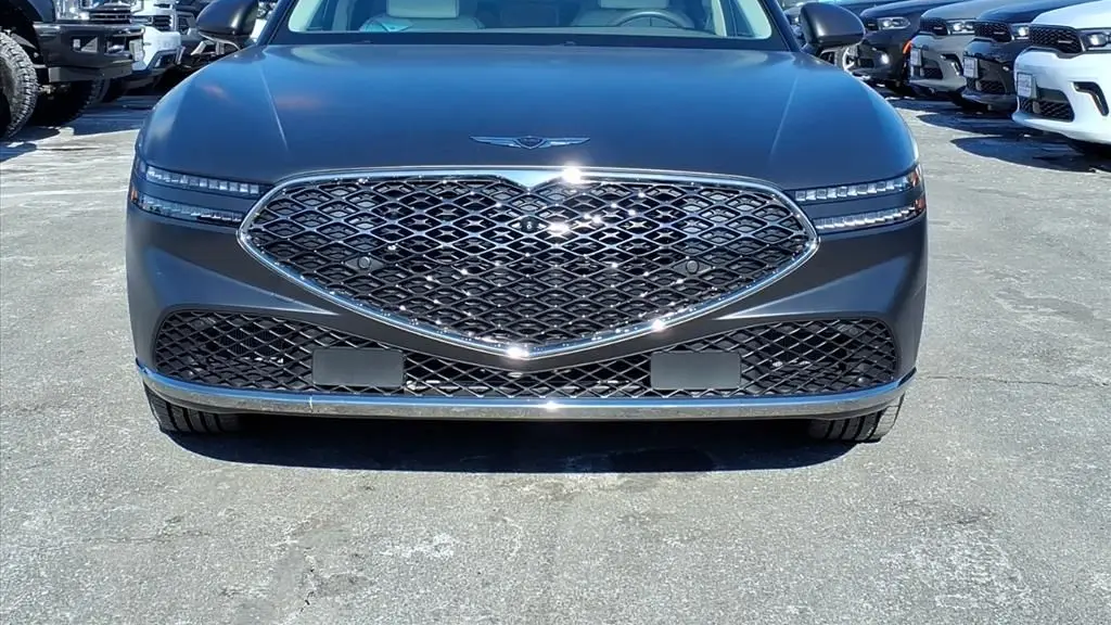 2023 Genesis G90 3.5T e-Supercharger