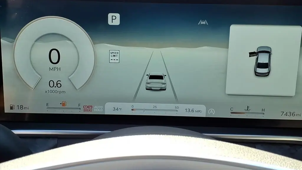 2023 Genesis G90 3.5T e-Supercharger