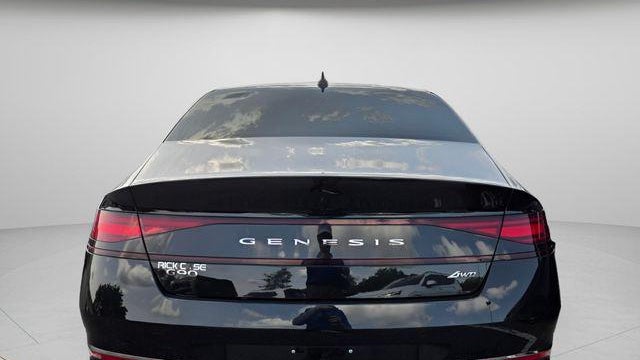 2025 Genesis G90 3.5T e-Supercharger