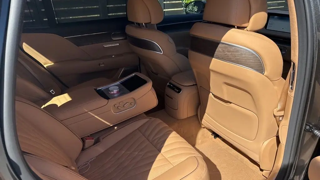 2026 Genesis G90 3.5T e-Supercharger