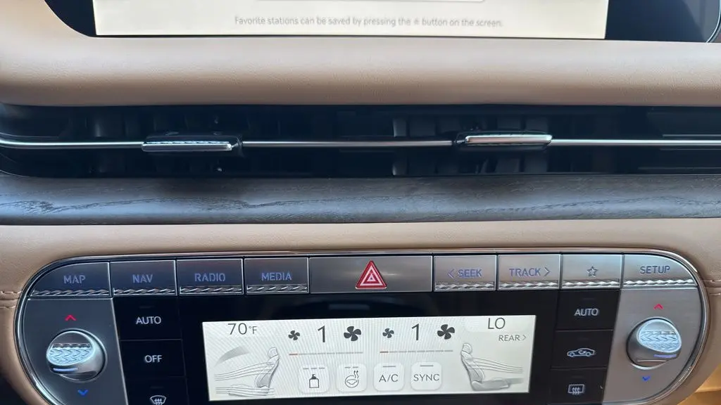 2026 Genesis G90 3.5T e-Supercharger