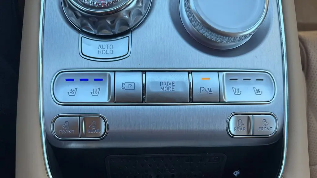 2026 Genesis G90 3.5T e-Supercharger
