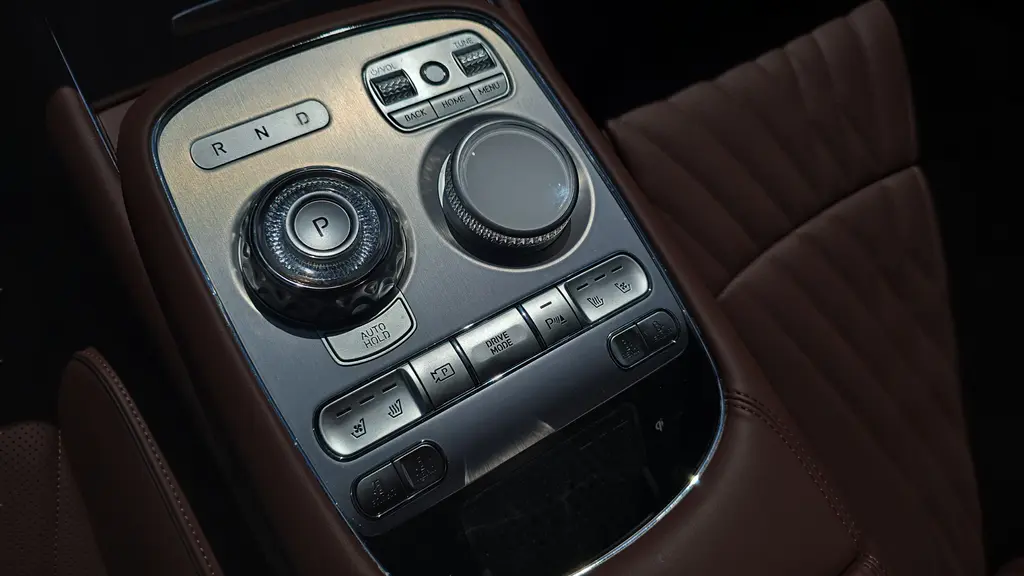 2026 Genesis G90 3.5T e-Supercharger