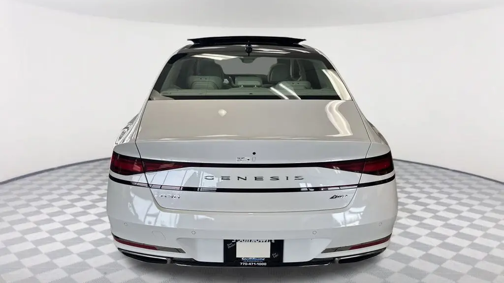 2026 Genesis G90 3.5T e-Supercharger