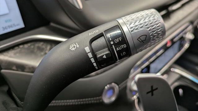 2023 Genesis G90 3.5T e-Supercharger
