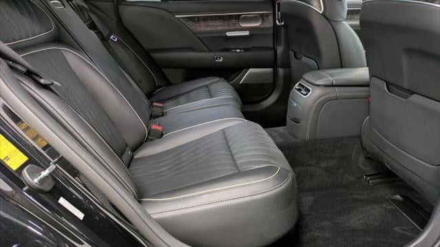 2023 Genesis G90 3.5T e-Supercharger