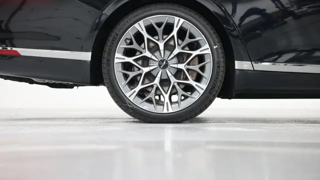 2026 Genesis G90 3.5T e-Supercharger