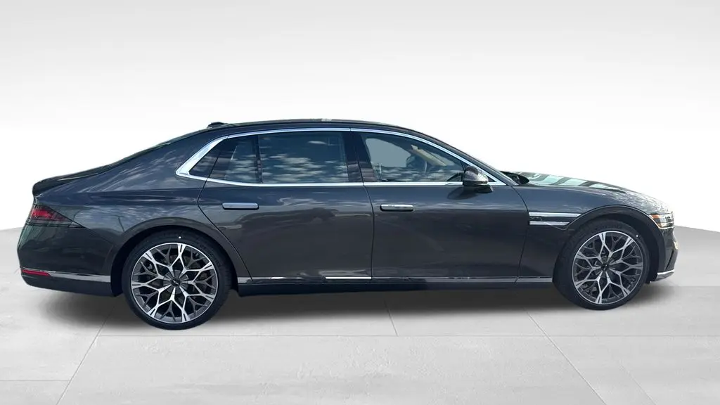 2026 Genesis G90 3.5T e-Supercharger