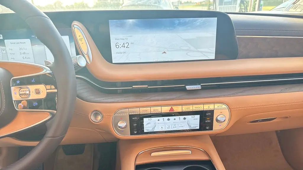 2026 Genesis G90 3.5T e-Supercharger
