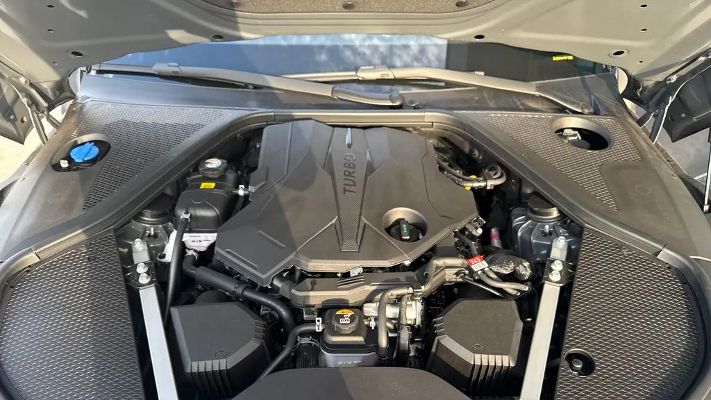 2026 Genesis G90 3.5T e-Supercharger