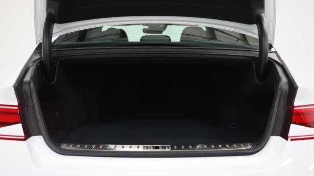 2025 Genesis G90 3.5T e-Supercharger