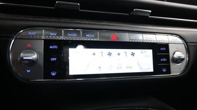 2025 Genesis G90 3.5T e-Supercharger