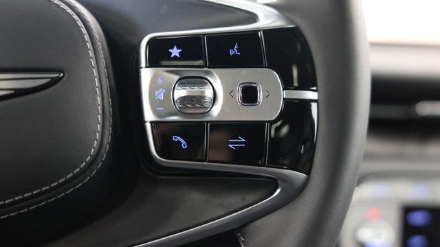 2025 Genesis G90 3.5T e-Supercharger