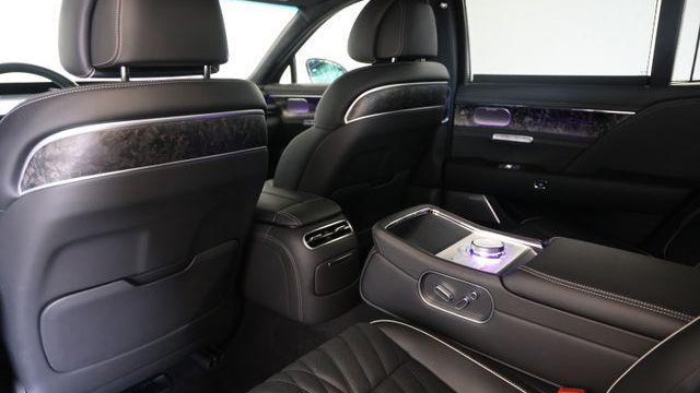 2025 Genesis G90 3.5T e-Supercharger