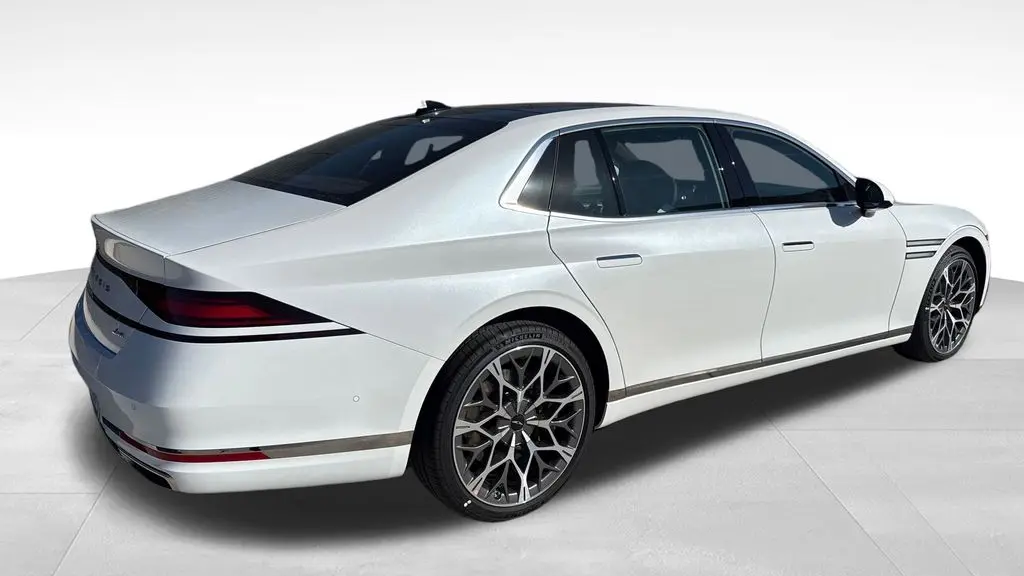 2026 Genesis G90 3.5T e-Supercharger