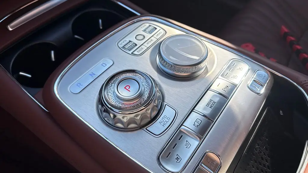 2026 Genesis G90 3.5T e-Supercharger