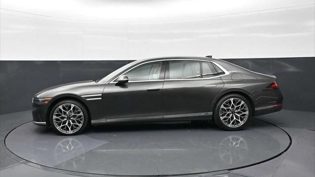 2023 Genesis G90 3.5T e-Supercharger