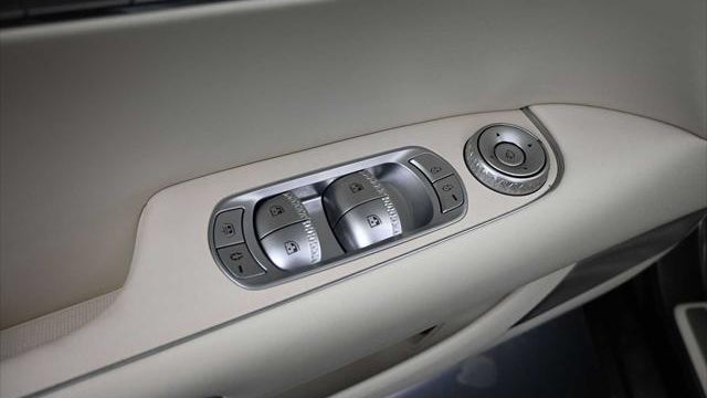 2023 Genesis G90 3.5T e-Supercharger