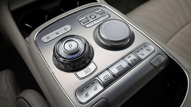 2023 Genesis G90 3.5T e-Supercharger