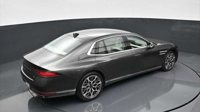 2023 Genesis G90 3.5T e-Supercharger