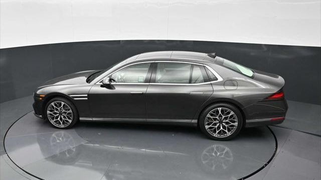 2023 Genesis G90 3.5T e-Supercharger