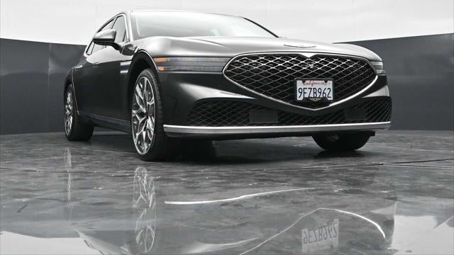 2023 Genesis G90 3.5T e-Supercharger