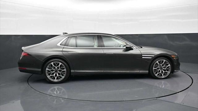 2023 Genesis G90 3.5T e-Supercharger