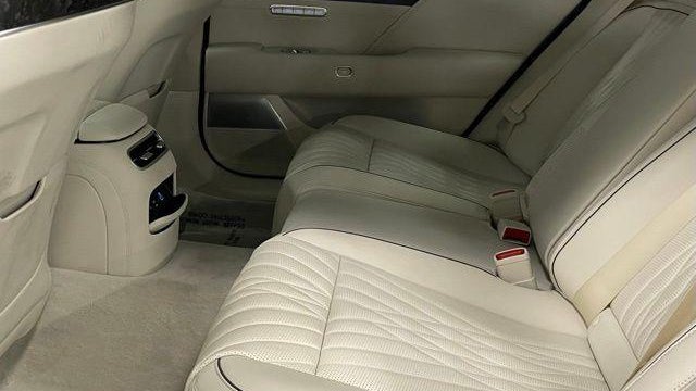 2025 Genesis G90 3.5T e-Supercharger