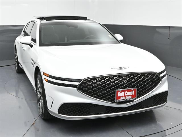 2025 Genesis G90