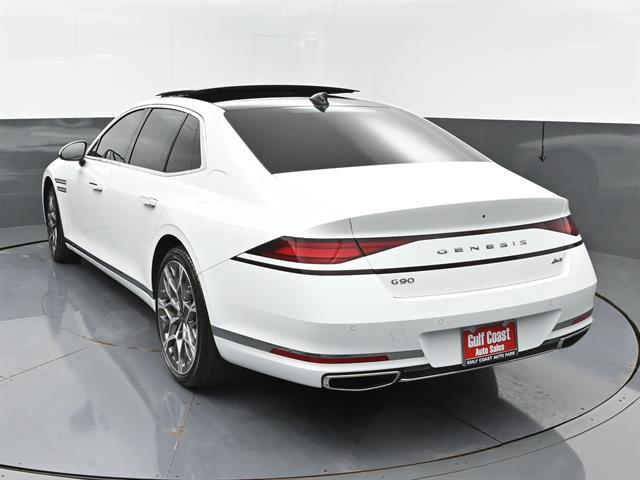 2025 Genesis G90