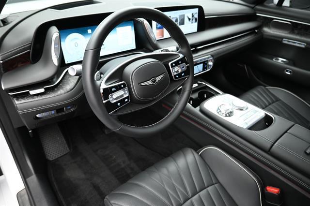 2025 Genesis G90