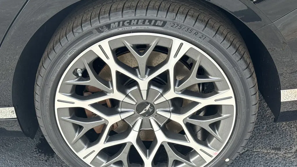 2026 Genesis G90 3.5T e-Supercharger