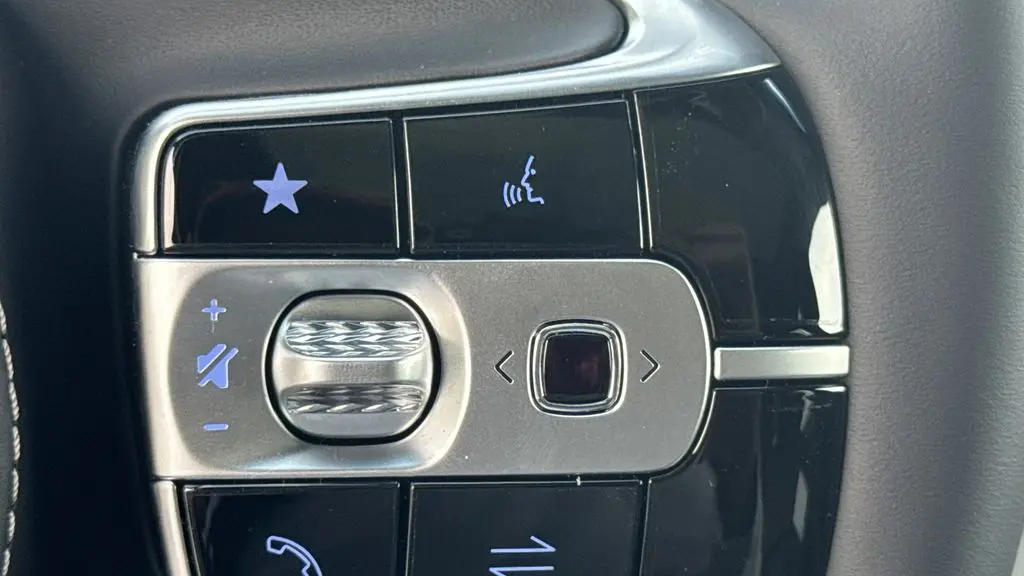 2026 Genesis G90 3.5T e-Supercharger