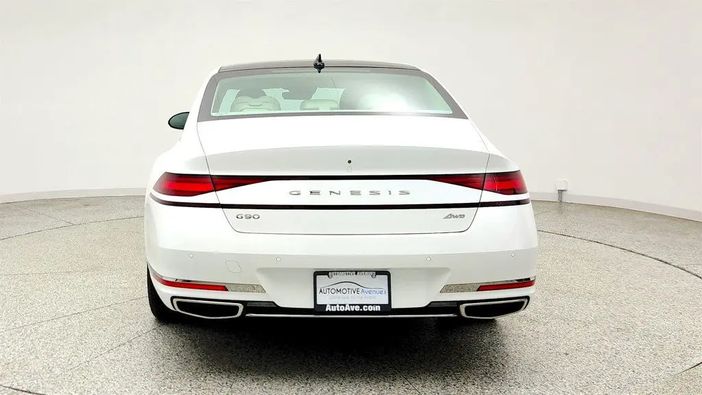2023 Genesis G90 - $51,995
