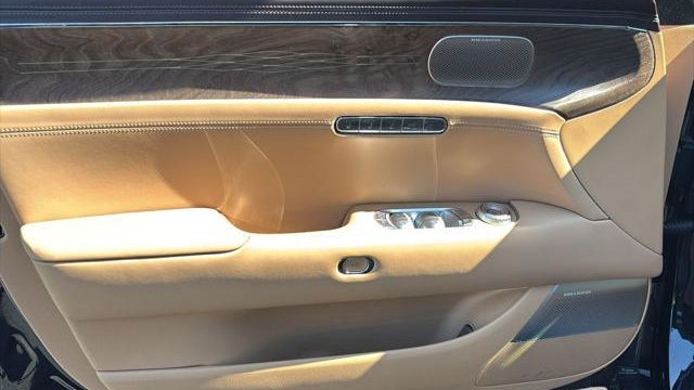 2024 Genesis G90 3.5T e-Supercharger