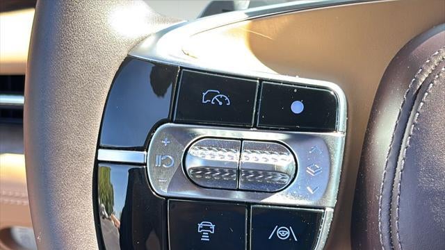 2024 Genesis G90 3.5T e-Supercharger
