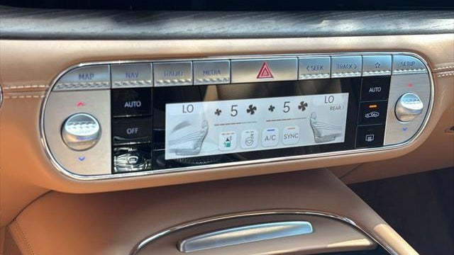 2024 Genesis G90 3.5T e-Supercharger