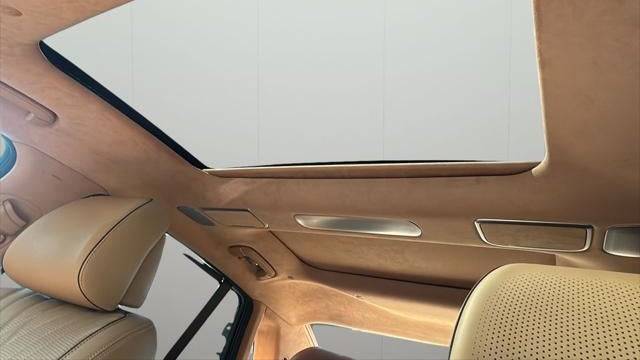 2024 Genesis G90 3.5T e-Supercharger