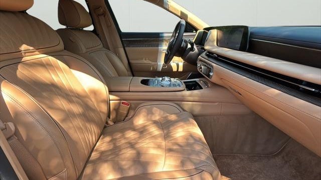 2024 Genesis G90 3.5T e-Supercharger
