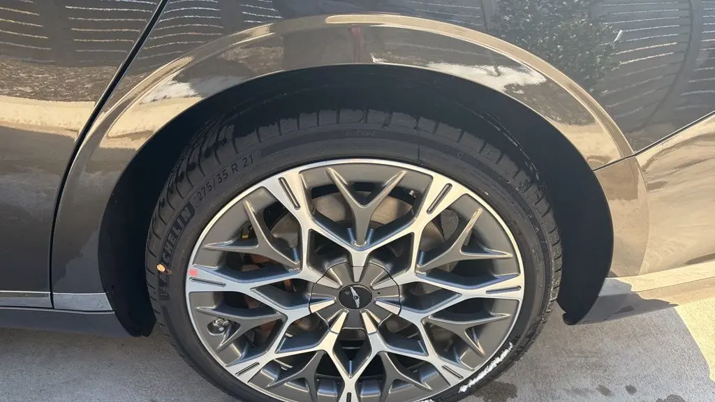 2026 Genesis G90 3.5T e-Supercharger
