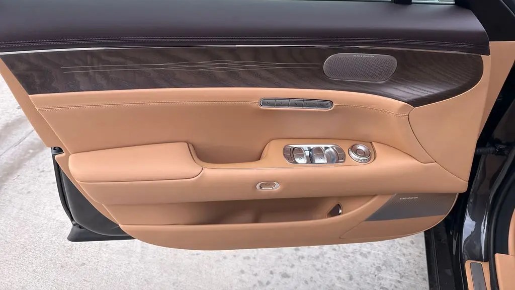 2026 Genesis G90 3.5T e-Supercharger