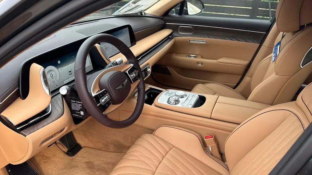 2026 Genesis G90 3.5T e-Supercharger