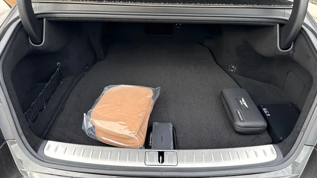 2026 Genesis G90 3.5T e-Supercharger